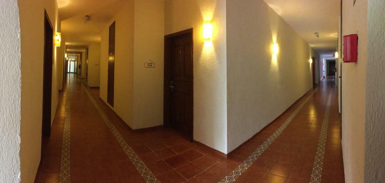 Hotel Margaritas Cancun Exterior photo